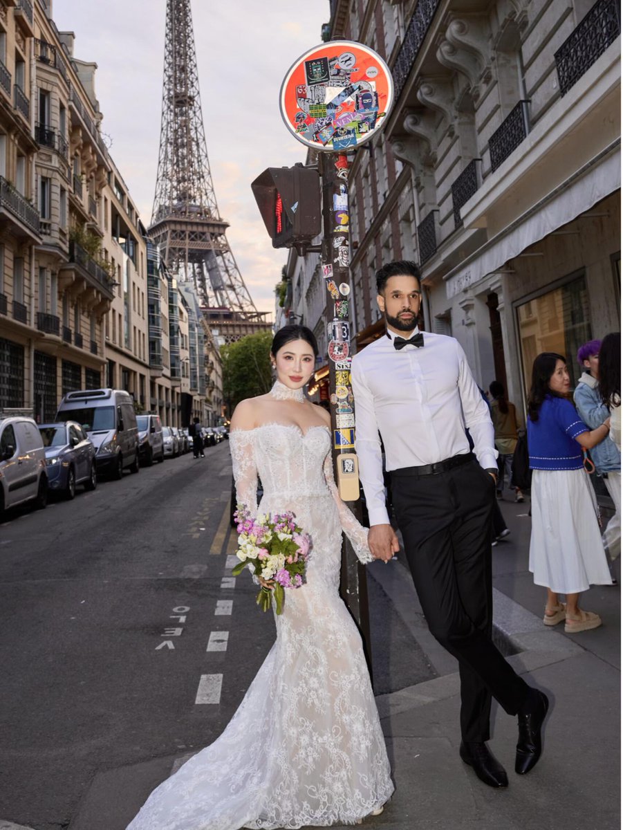 alice2169478010's tweet photo. 老公是法国人 🇫🇷 不是中东人 #外国男友 #中外情侣 #反差 #夫妻 https://t.co/mTwNFOa0j6