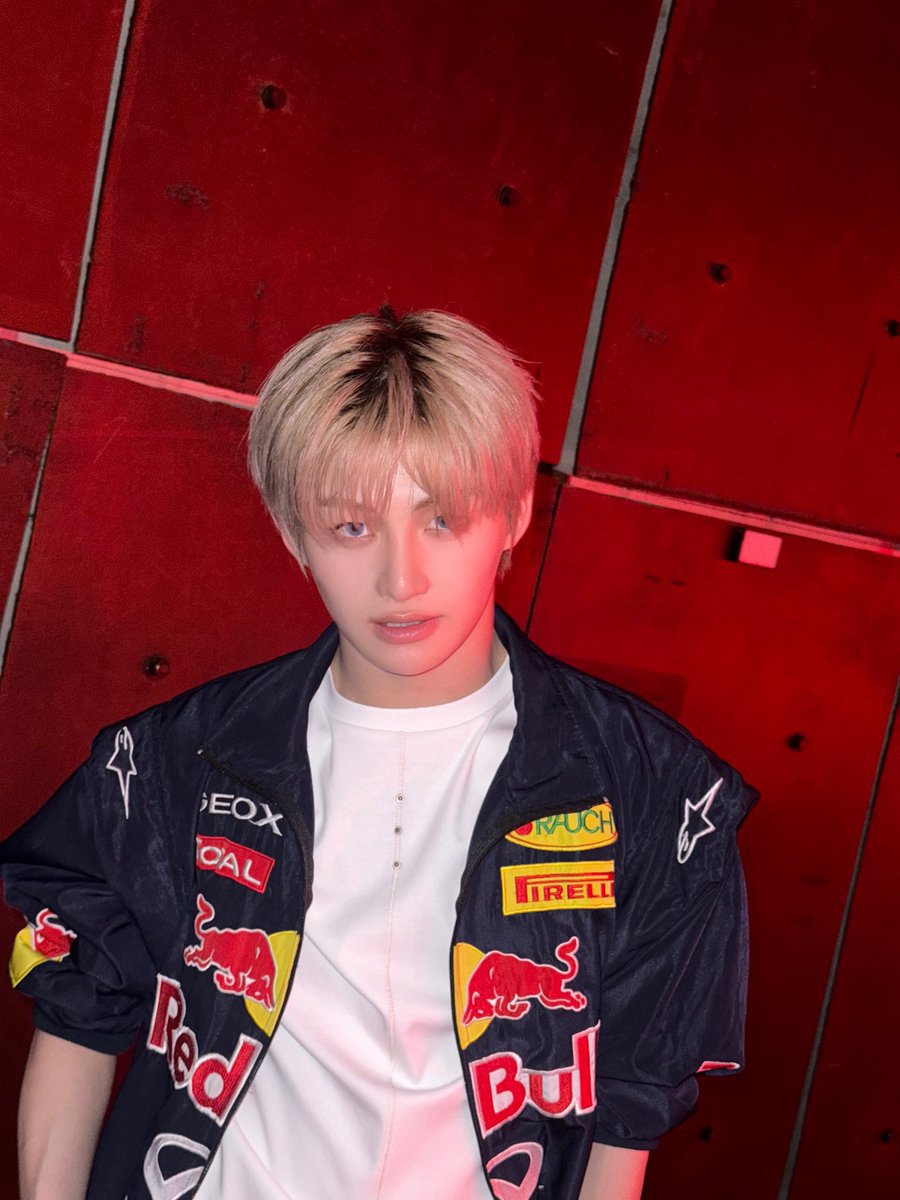 Jihoon?! tweet media
