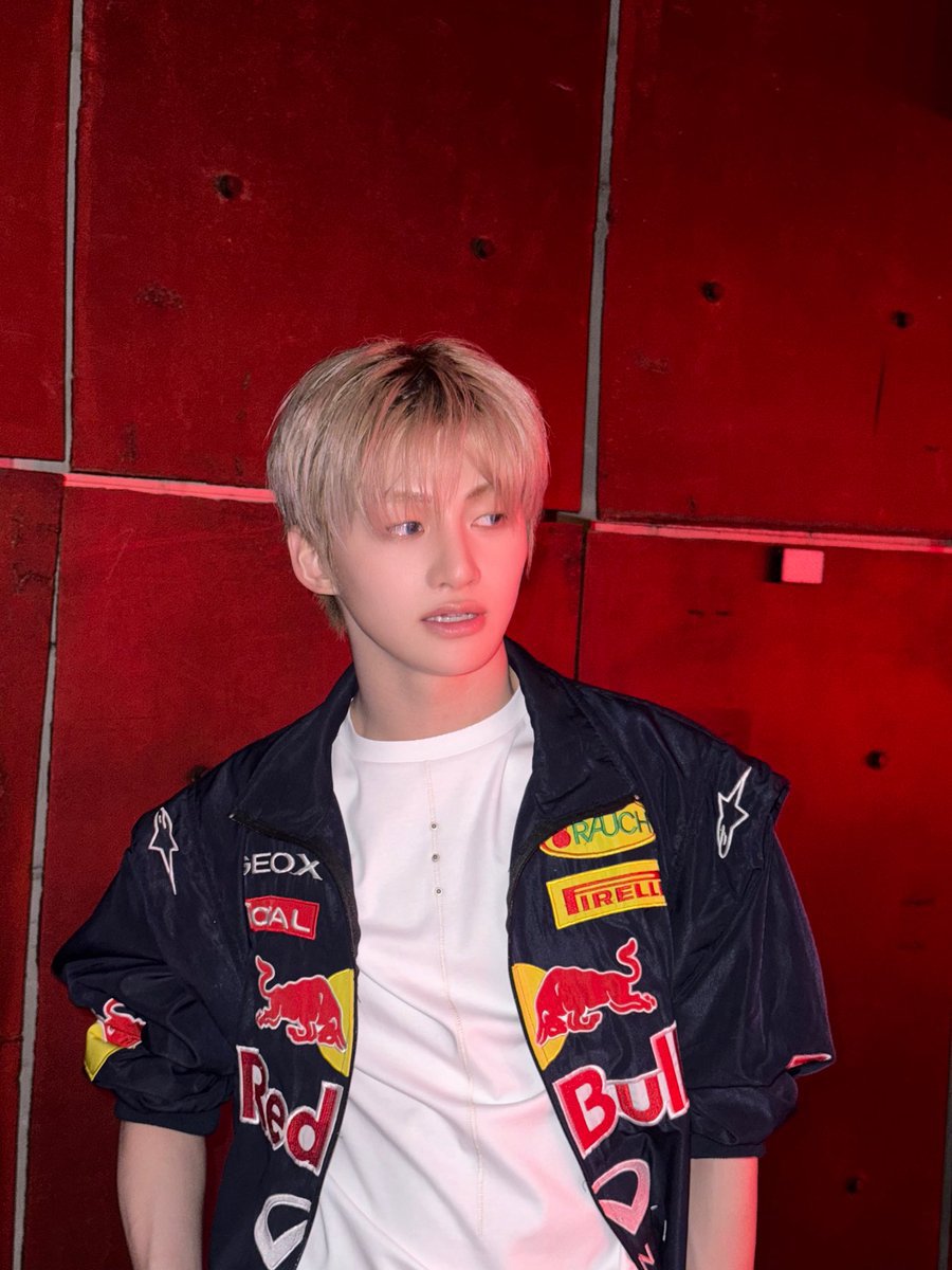 Jihoon?! tweet media