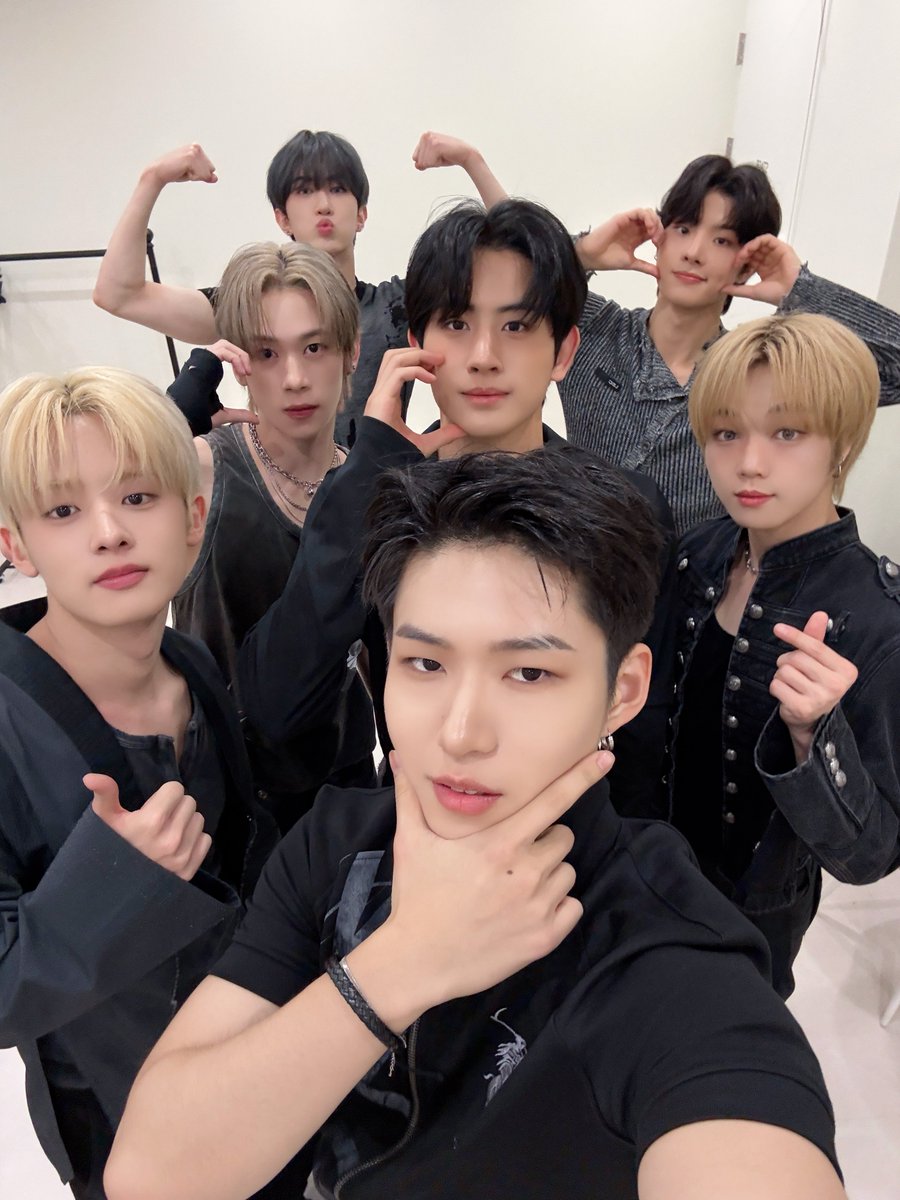 YOUNITE ユナイト リリイベ ヒョンスン 個別サイン会 📷] YOUNITE 8TH EP [인연 : INYUN Part.1] 20260529 KPOP TOGETHER