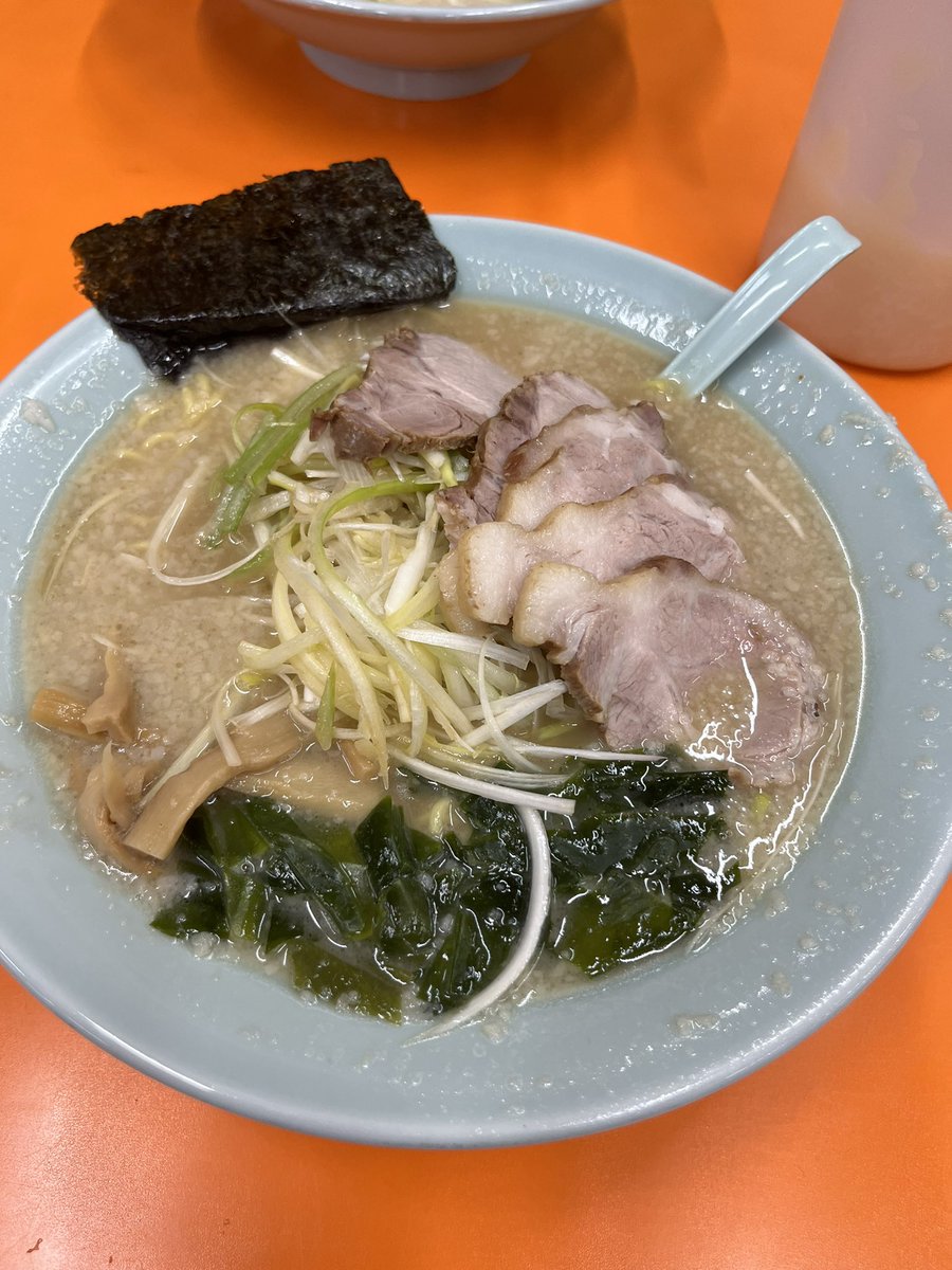 yokonshama's tweet photo. うまいラーメンショップうまい(長岡) https://t.co/hNRsOJu4gh