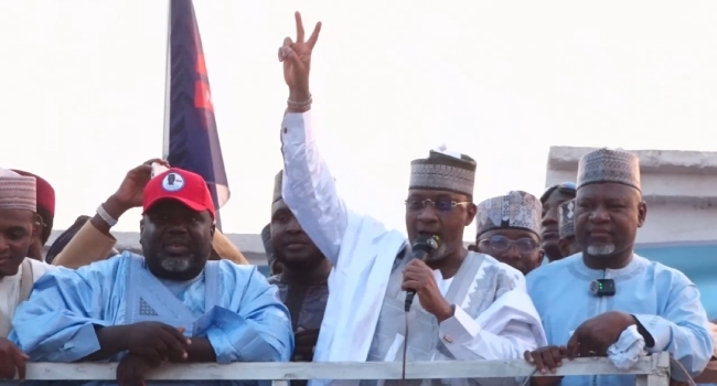 channelstv's tweet photo. Senator Marafa Clinches NDC Governorship Ticket In Zamfara

https://t.co/2cUdeZTIiW https://t.co/uA5baseKAe
