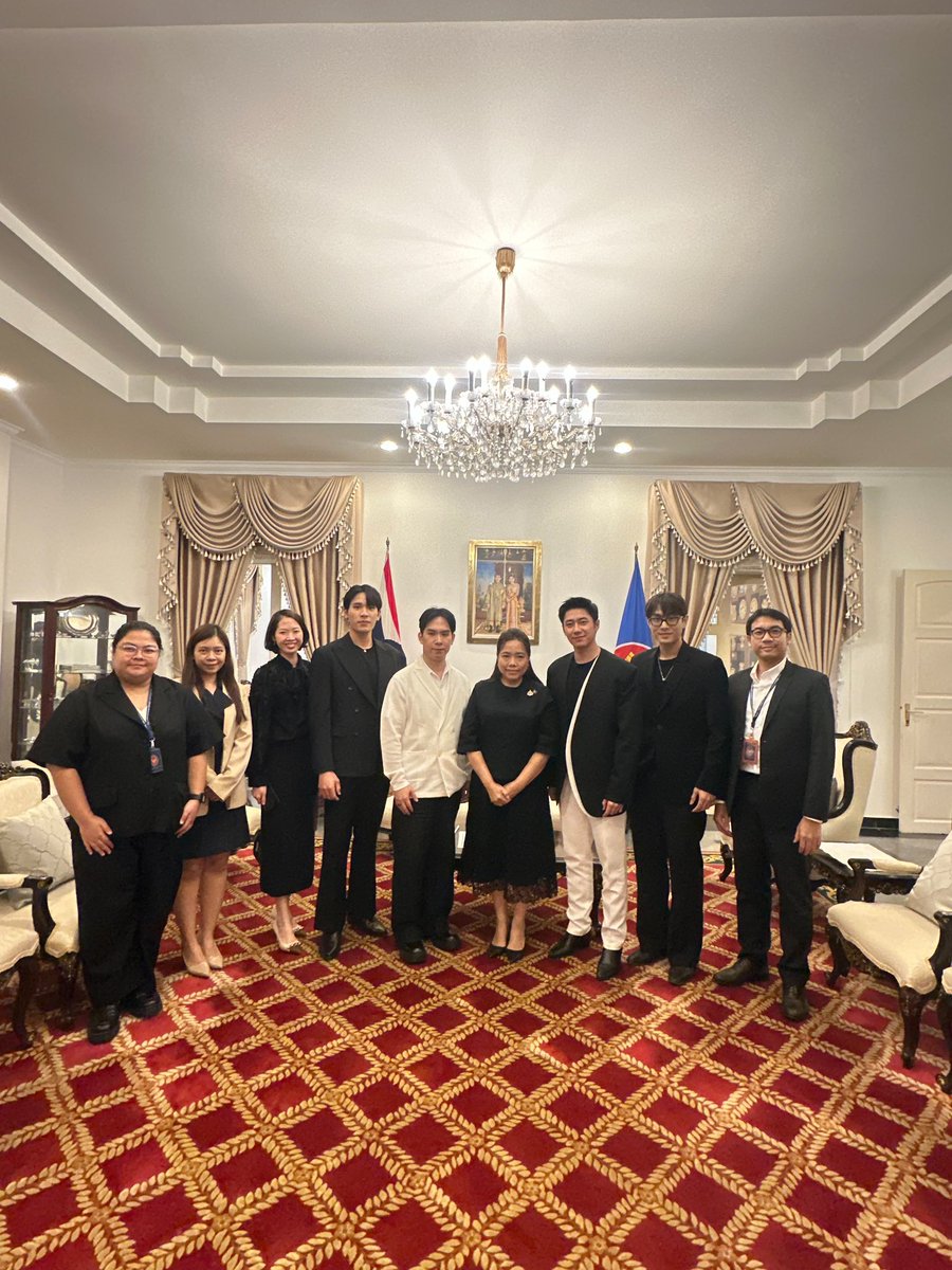 Oneconnection31's tweet photo. ภาพบรรยากาศ ทีมนักแสดงจาก ช่องวัน 31 เข้าพบ กงศุลใหญ่ และคณะ ณ นครโฮจิมินห์ ประเทศเวียดนาม 🇻🇳🇹🇭 🙏🏻

#ThaiFestivalinHCMC2026 #ThaiFestivalinHCMC #ThaiFest https://t.co/cy8gv8eOru