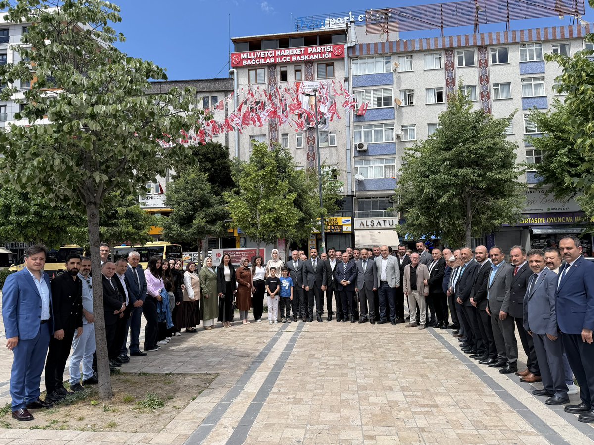 emredagci25's tweet photo. MHP İstanbul İl Başkanlığımızın düzenlediği geleneksel Bayramlaşma Programına; İlçe Başkanımız Sayın M.Emre Dağcı ve İlçe Yönetim Kurulu Üyelerimiz,Meclis üyelerimiz, Kadın Kollarımızla birlikte katılım sağladık. https://t.co/UZRwcN5t0O
