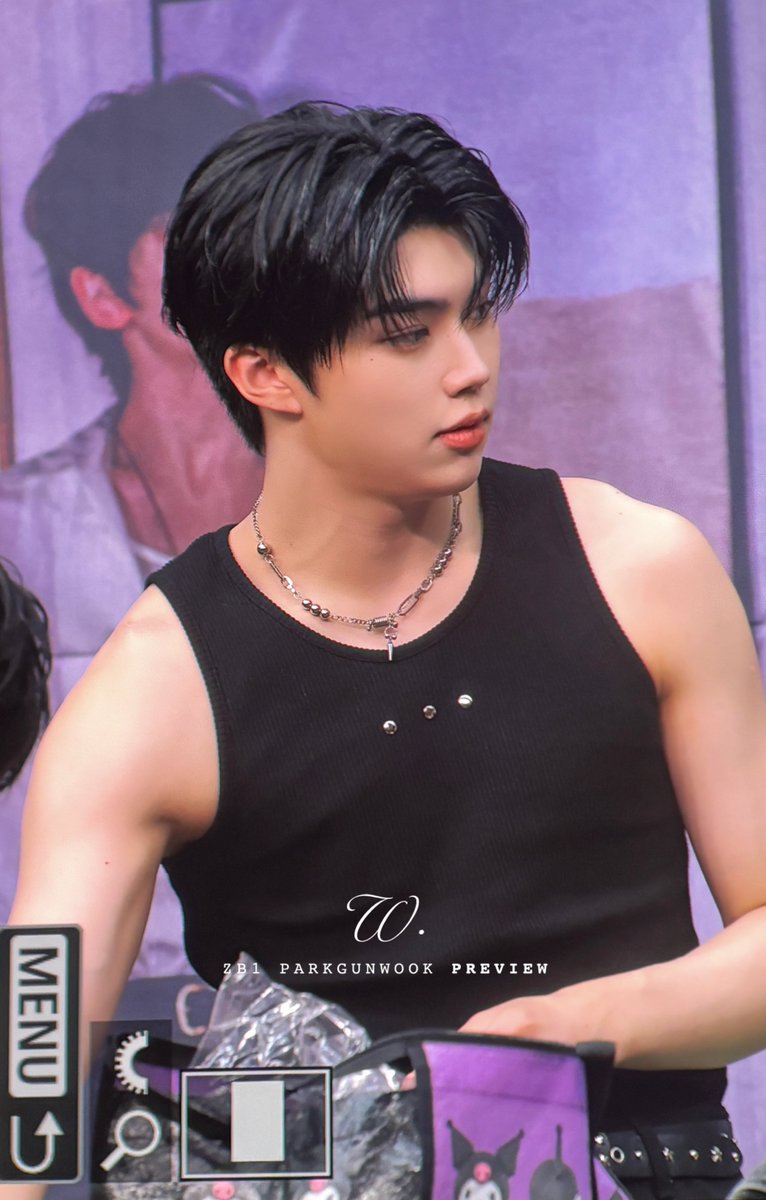 w_gw_0110's tweet photo. 260529 🖤🖤

#박건욱 #PARKGUNWOOK #パクゴヌク #제로베이스원 #ZEROBASEONE #ZB1 https://t.co/2F6WqGc0VF