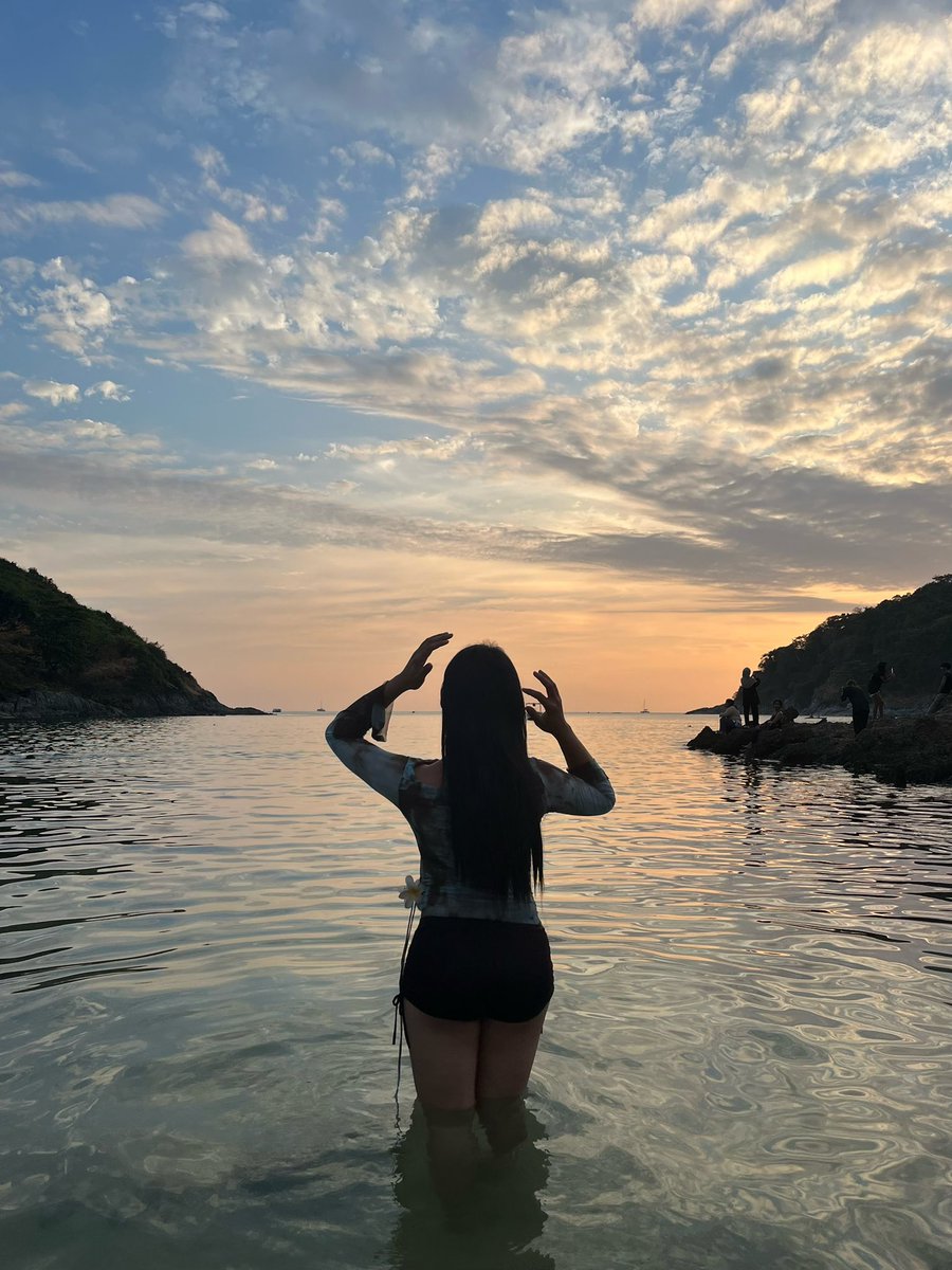 นอ ออ ‘ ᡣ𐭩 tweet media