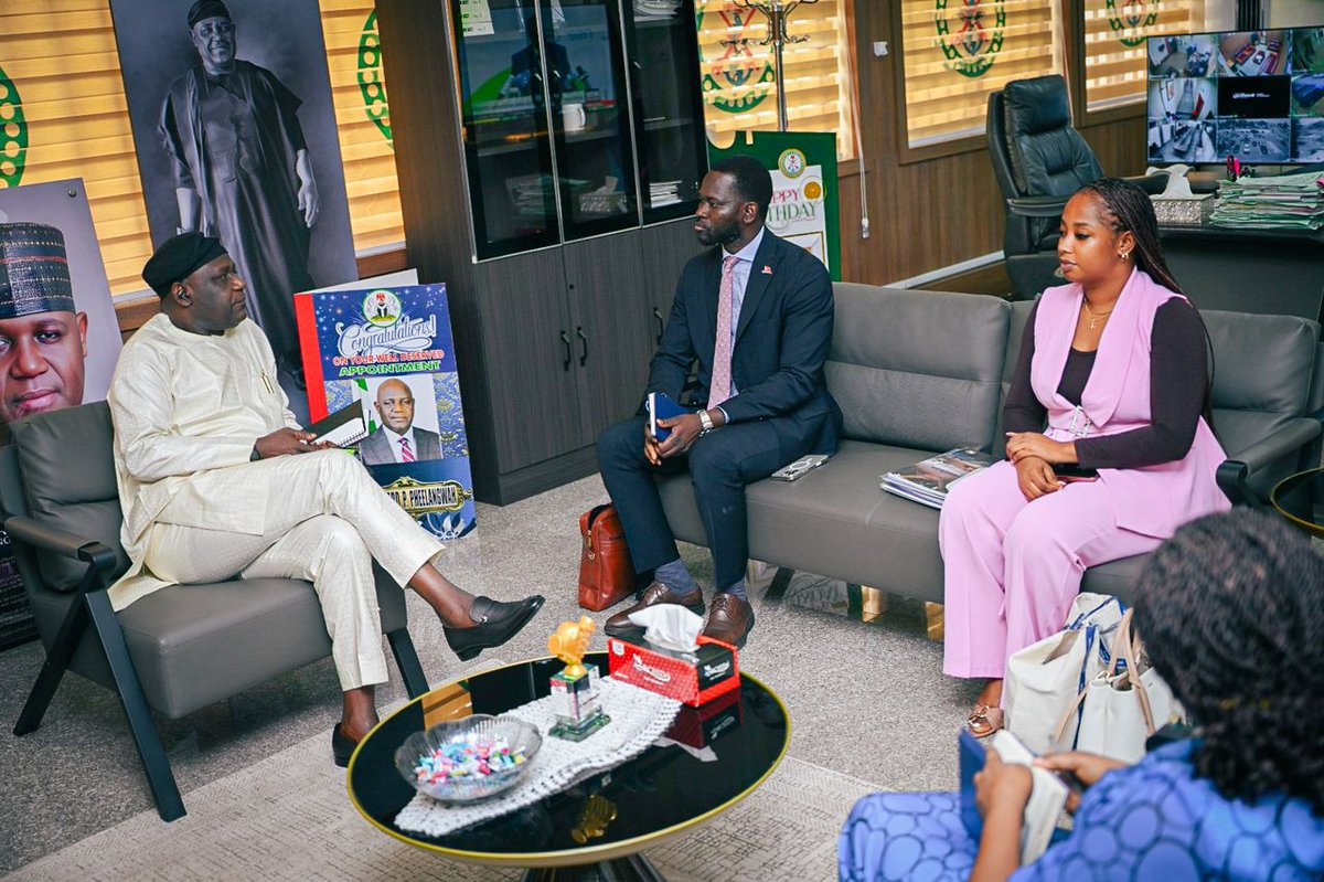 MODInfoNg's tweet photo. PHOTO NEWS

THE PERMANENT SECRETARY, MINISTRY OF DEFENCE, MR. RICHARD PHEELANGWAH, RECEIVED THE MANAGING DIRECTOR OF ASELSAN NIGERIA, MR. AMADOU NDONGO, ALONGSIDE THE SECRETARY OF THE COMPANY MISS. OSASU OMODAMWEN, DURING A COURTESY VISIT  AT SHIP HOUSE, ABUJA. https://t.co/vUkmhE5GmS