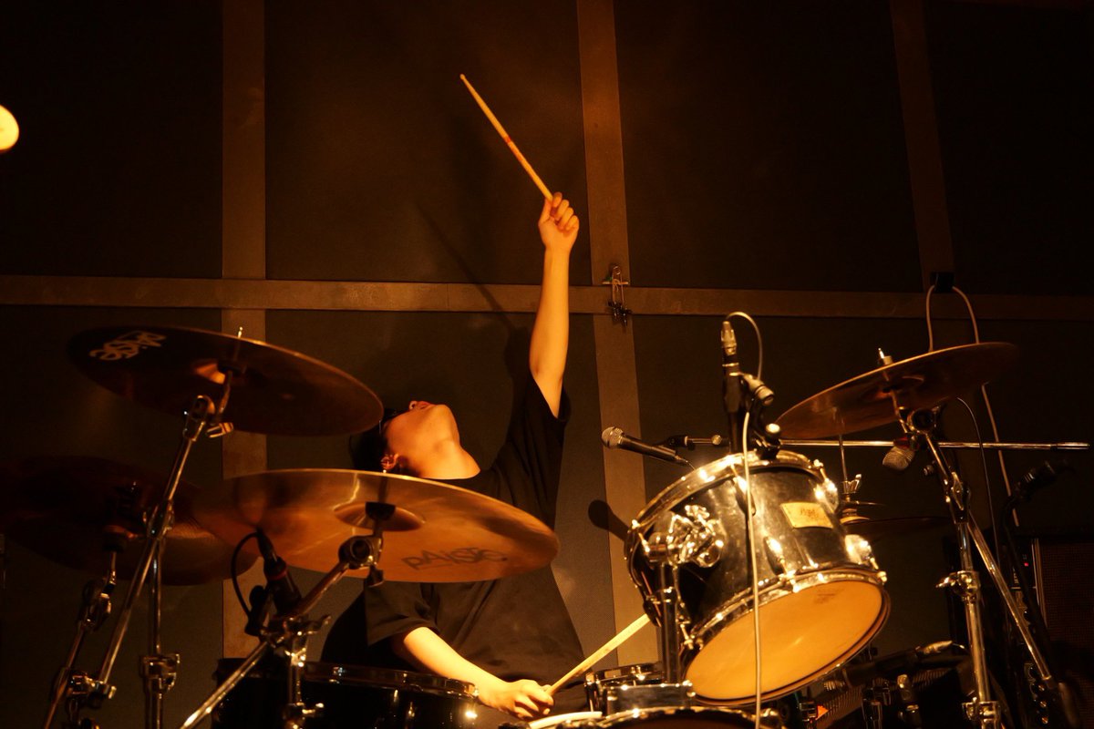 sillaugh's tweet photo. 2026.5.29
『寸勁』 @京都nano

Sillaugh初のnano出演でした。
ありがとうございました！

-Set list-
SE.浮游
1.春より
2.霜葉
3.ヘスティアの微睡
4.わたげ
5.山椒魚

Next Live▶︎ 6/26(金) 京都GATTACA https://t.co/m3J9muhUIW
