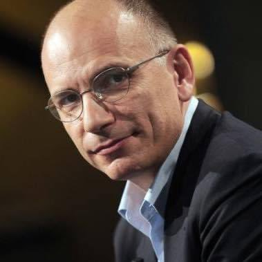 InviteMatinRFI's tweet photo. 🎙️ @EnricoLetta, président du @DelorsInstitute, ancien président du Conseil italien, et doyen de l'@IESPEGA @IEUniversity, sera l'invité d'@ArnaudPontusRFI  

⏰RDV lundi à 6h20TU/8h20 à Paris sur @RFI https://t.co/3sQtWxoYMf