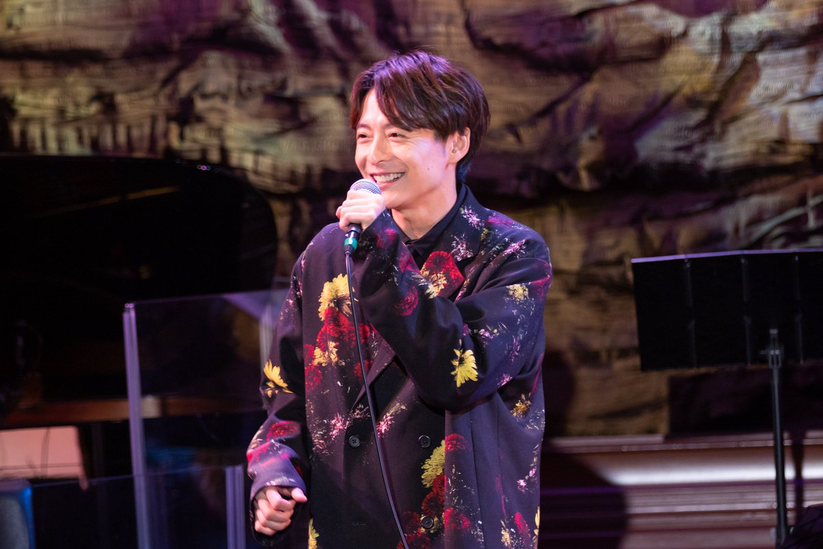 Audience_engeki's tweet photo. #小池徹平 #宮澤エマ #西川大貴 #上山竜治 が“Favorite”を持ち寄る特別な夜『THE FAVORITE』独占密着リポート #TF2026

最終リハから密着させていただきました🙏✨

記事はこちら🔽
https://t.co/7ebkJnTQRF

@ryuchan_0910 @taiki_nishikawa https://t.co/ECA3hIkNHE