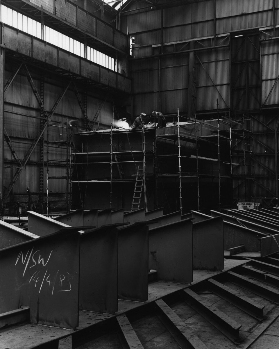 SideGallery's tweet photo. We are saddened to hear of the passing of Bruce Rae. Rae’s work remains a vital part of the AmberSide Collection and the history of the UK's Industrial Communities.

In remembrance, we’re sharing images from Shipbuilding on the Tyne,1983 - see more: https://t.co/kHPZYA1s4Z https://t.co/93K6IHYjUR