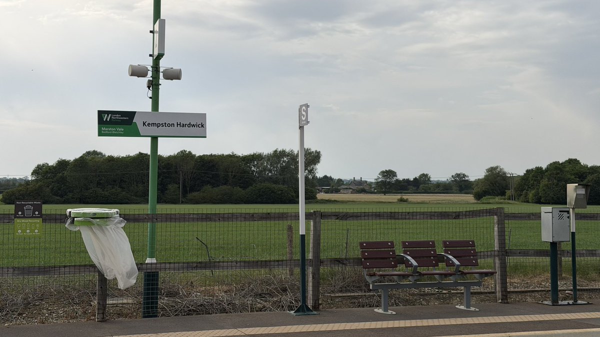 OnlyRightTrack tweet picture