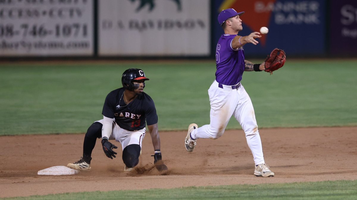 taylortrojans's tweet photo. BB PHOTOS | No. 1 Taylor advances to the @NAIAWorldSeries Championship Game after defeating No. 19 William Carey 7-4 in Thursday's semifinal | @taylorbaseball #TaylorBB

📸: https://t.co/8Y5VeqUEfw https://t.co/ofxZDsKOJZ