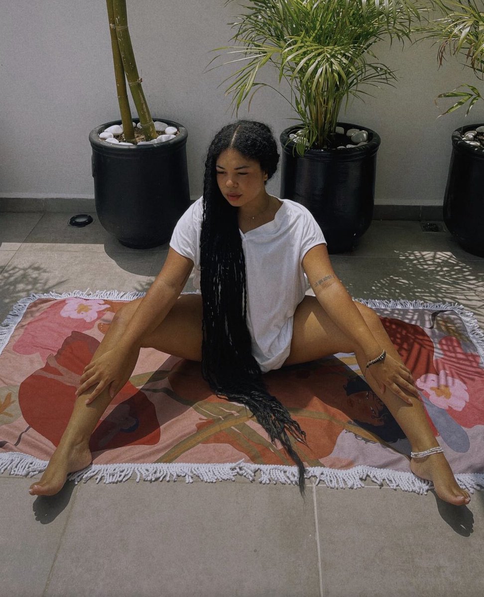 lanadenina's tweet photo. I’ve designed this beach towel 3 summers ago. https://t.co/xLPK6el8rT