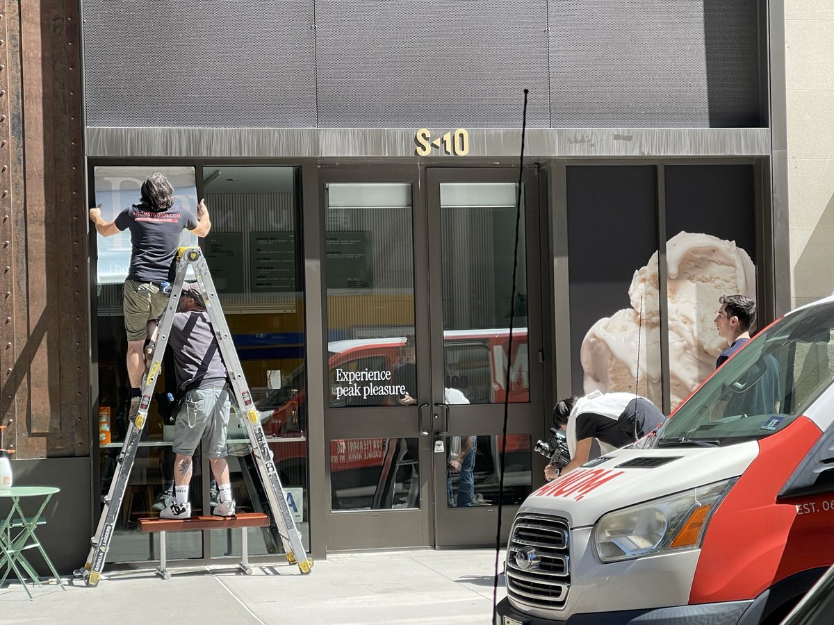zachmeyer's tweet photo. David’s ice cream spotted in the west village 👀 https://t.co/iHYdLeEzuH