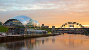 SlaterTony's tweet photo. @Yunefcb @blaustappen ugliest city in England?
Barcelona is beautiful yes, Newcastle is not ugly, I'm not having that at all. https://t.co/56jEU5m4PI