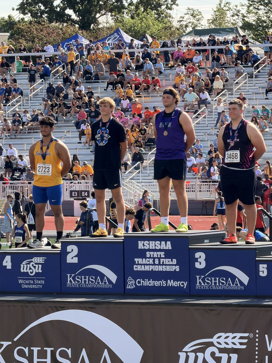 ONWRavensTF's tweet photo. The first medalist and point scorer in Wichita is Porter Thomas, placing 2nd in the discus!   Congrats Porter!! https://t.co/GDjvmxedtJ
