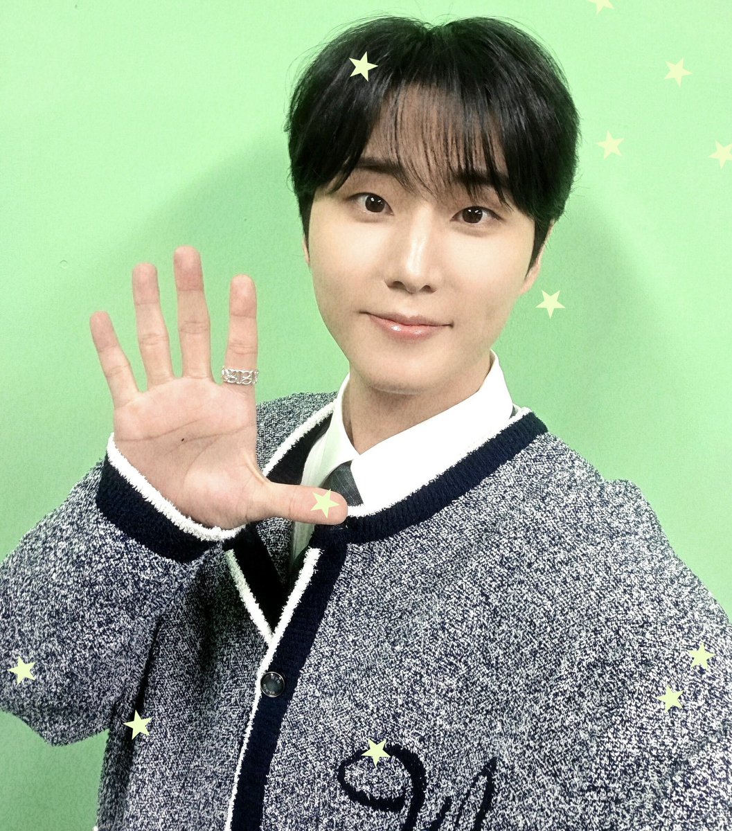 _kkiv's tweet photo. 🦊 https://t.co/epmDfiGRCu