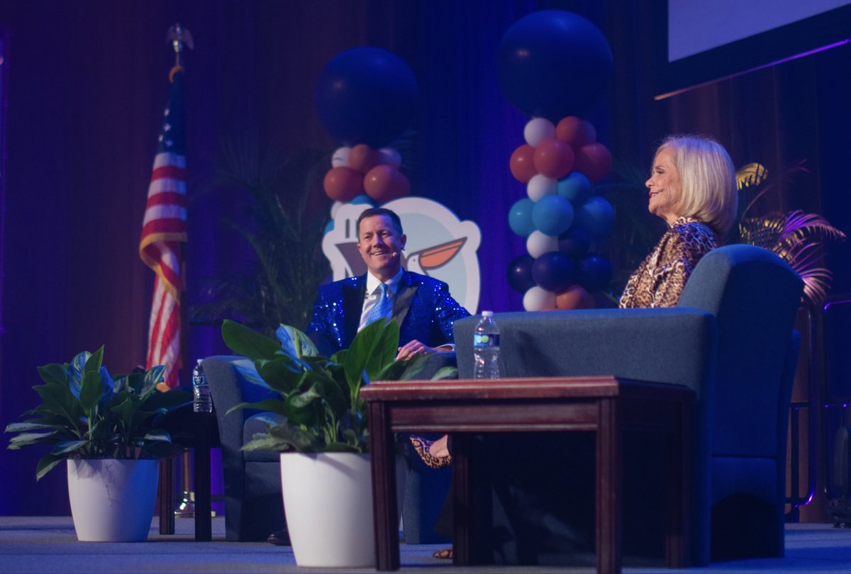 cadebrumley's tweet photo. Just a couple of basketball coaches. One is a legend of the sport w/ 7 national titles. The other is not. 🤣

It was an honor to talk leadership & the pursuit of excellence with @KimMulkey.  Thanks, Coach, for inspiring nearly 8,000 Louisiana educators to keep winning! 🏆

@LSUwbkb