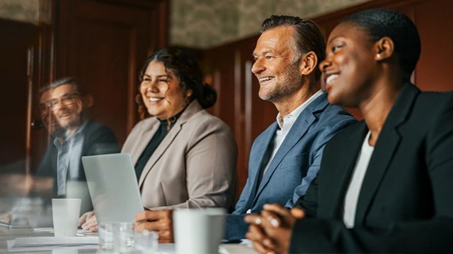 DbJsales's tweet photo. As budgets tighten and expectations grow, state and local #Governments are shifting their focus. Learn how optimizing your existing cloud platforms helps reduce costs and enhance service delivery. https://t.co/9MYOQzfqtM https://t.co/5ITi6q3PzN