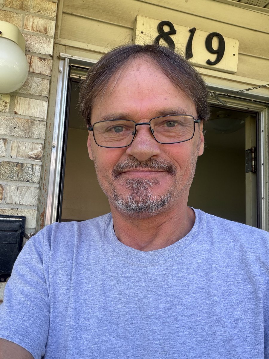 Gary Burns tweet media
