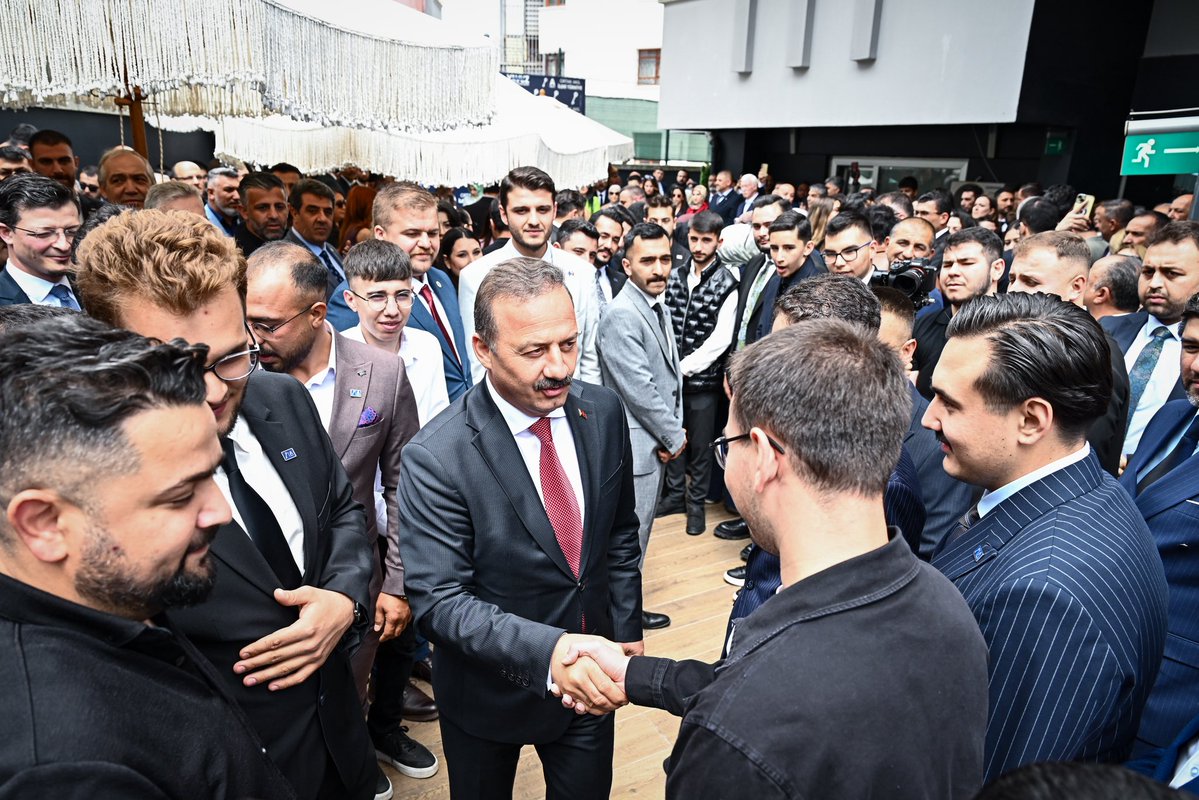 Yavuz Ağıralioğlu tweet media