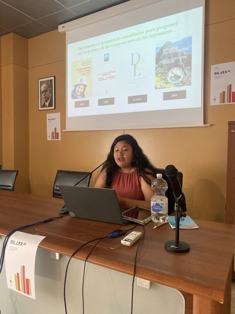 lpnunez's tweet photo. Yoselin Quispe Mendivil hablando sobre diccionarios español-#quechua en las Jornadas BIL.LEX26 #lexicography
+Info: https://t.co/NKgoA6Z2Kn
@CanalUGR @UNMSM_ @CEHColmex @BiblioColmex @AELex_twit @SALexiUnits @Euralex_news @UBAonline @ASALEinforma @RAEinforma https://t.co/0YpiMQS9qf