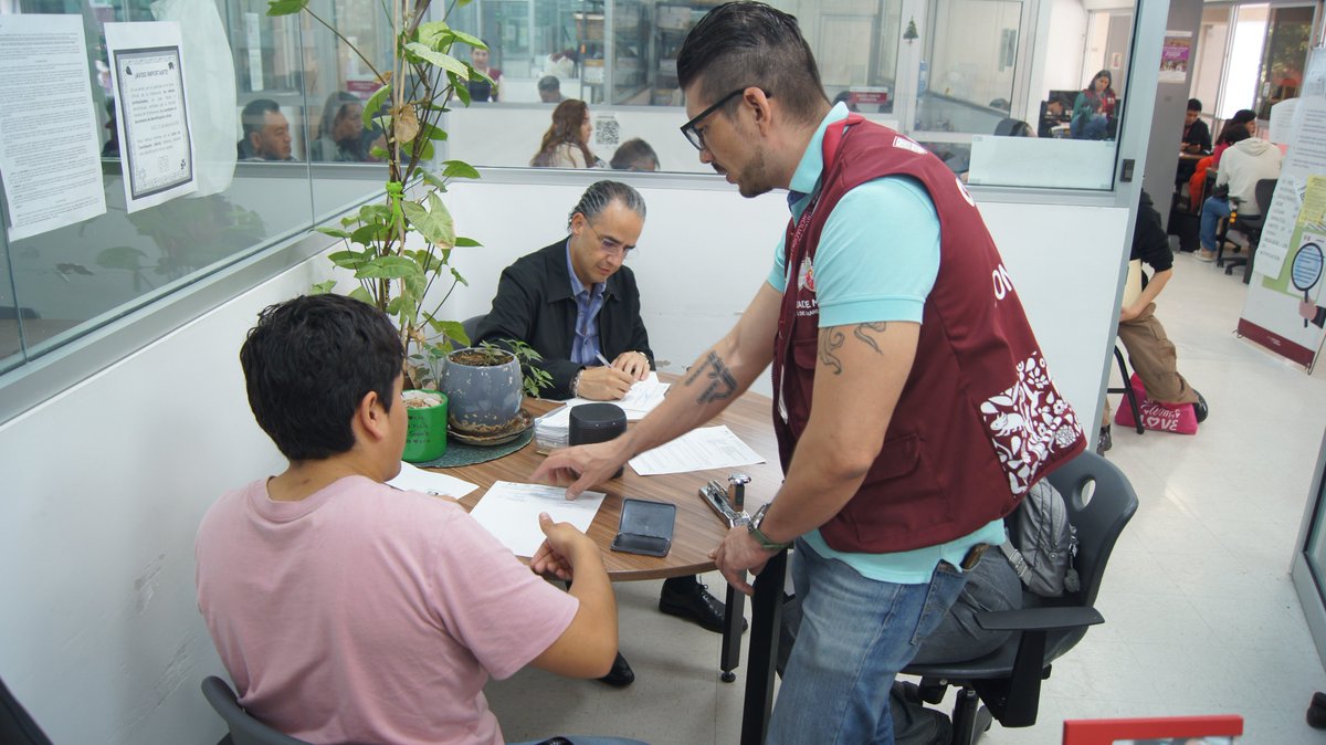 CCLCDMX's tweet photo. ⚖️¿Sabías que la conciliación laboral es GRATIS?
⚡ Tu caso puede resolverse en máximo 45 días.
🤝 Acuerdos que benefician a ambas partes.
📄 Los acuerdos tienen validez legal.
Haz valer tus derechos laborales sin gastar en procesos costosos.
#UtopiaLaboral #ConciliaciónGratis https://t.co/sRYW8b8QmJ