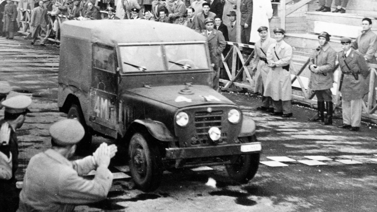 alfa_romeo's tweet photo. The Alfa Romeo Matta (1900 M) joined the @_Carabinieri_ in 1951. Rugged, reliable, built for the toughest terrain - it marked the beginning of a legendary story that still inspires today. 
#AlfaRomeo https://t.co/gJB4JIR0Pt