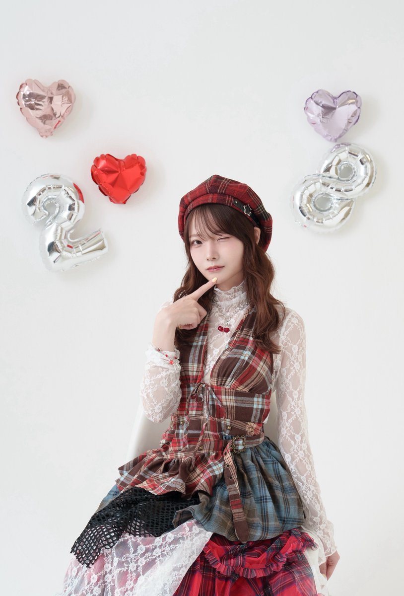 _Hime_Araya_'s tweet photo. 誕生日を迎えました🍒

このお仕事を長い間続けられて、
とても嬉しいです。みんなのおかげ☺︎

いつもありがとうございます🌼

周りの全ての人に感謝✨ https://t.co/giwD4AWfT0