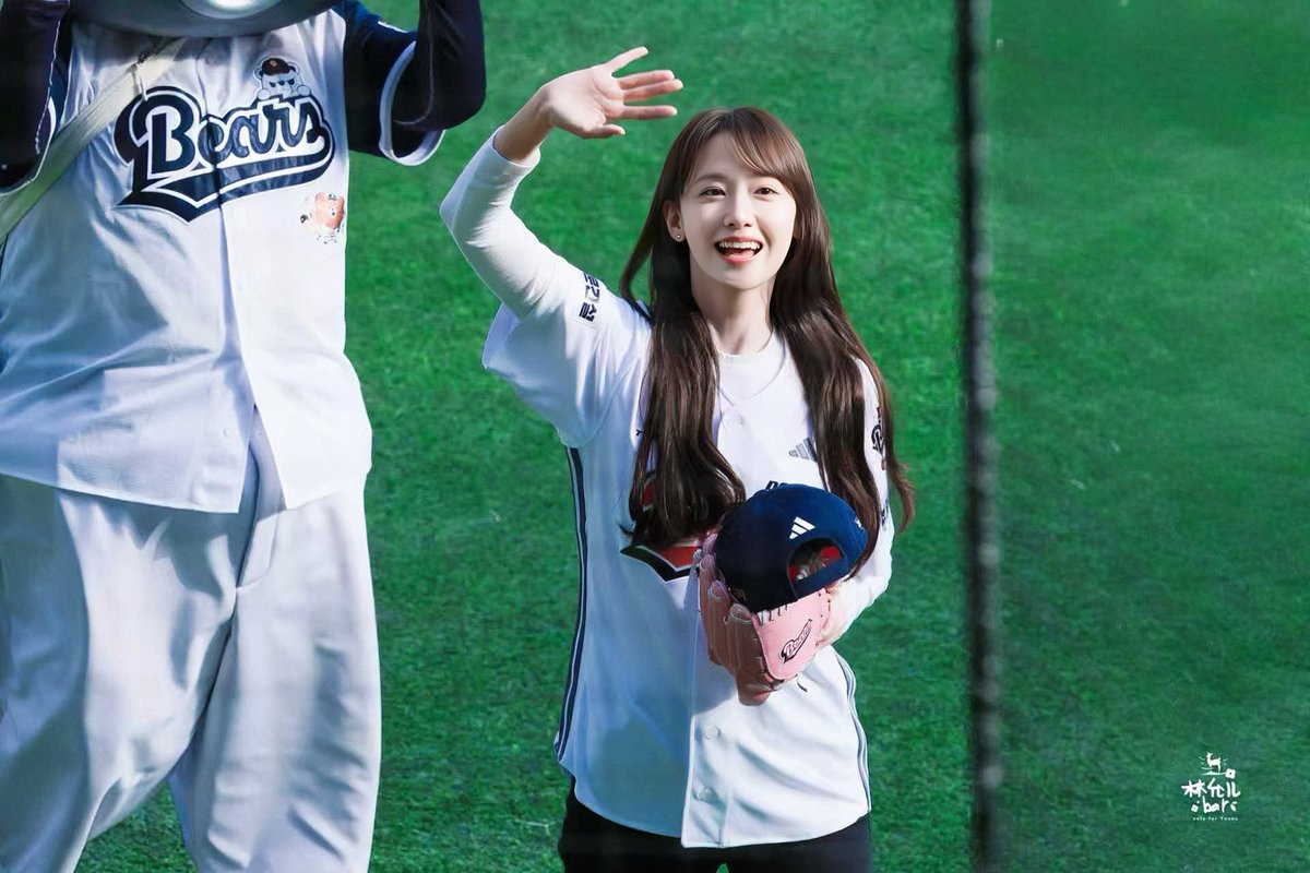 limyoonabar's tweet photo. ♡·［5월30일 하루 내 검색어］⁺♡

1위 : 임윤아 생일축하해!! ⊹
2위 : #위시투윤아 
3위 : #WishToYoonA

#윤아 #YOONA #임윤아 #LIMYOONA https://t.co/ehxCQATWWX