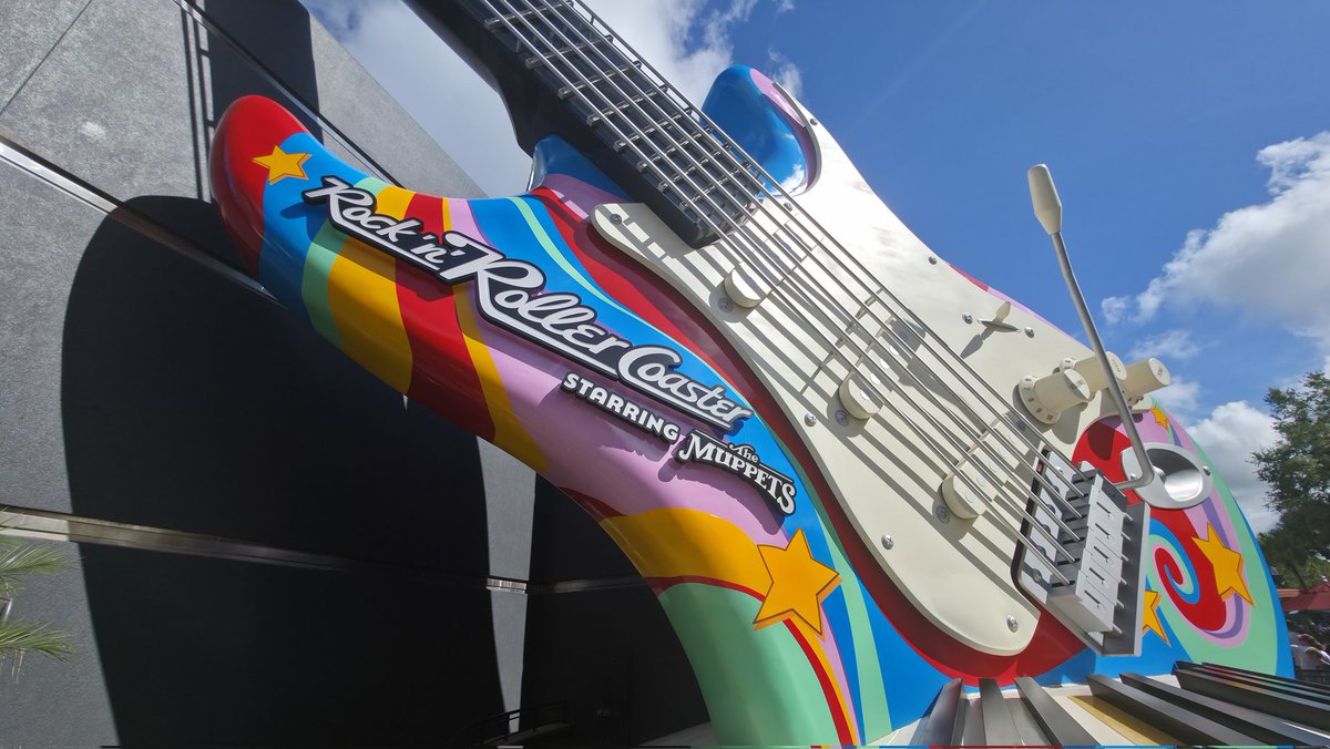 5StarLB's tweet photo. Ok that new Muppets ride was 🔥🔥🔥 https://t.co/VUUJhrwnOC