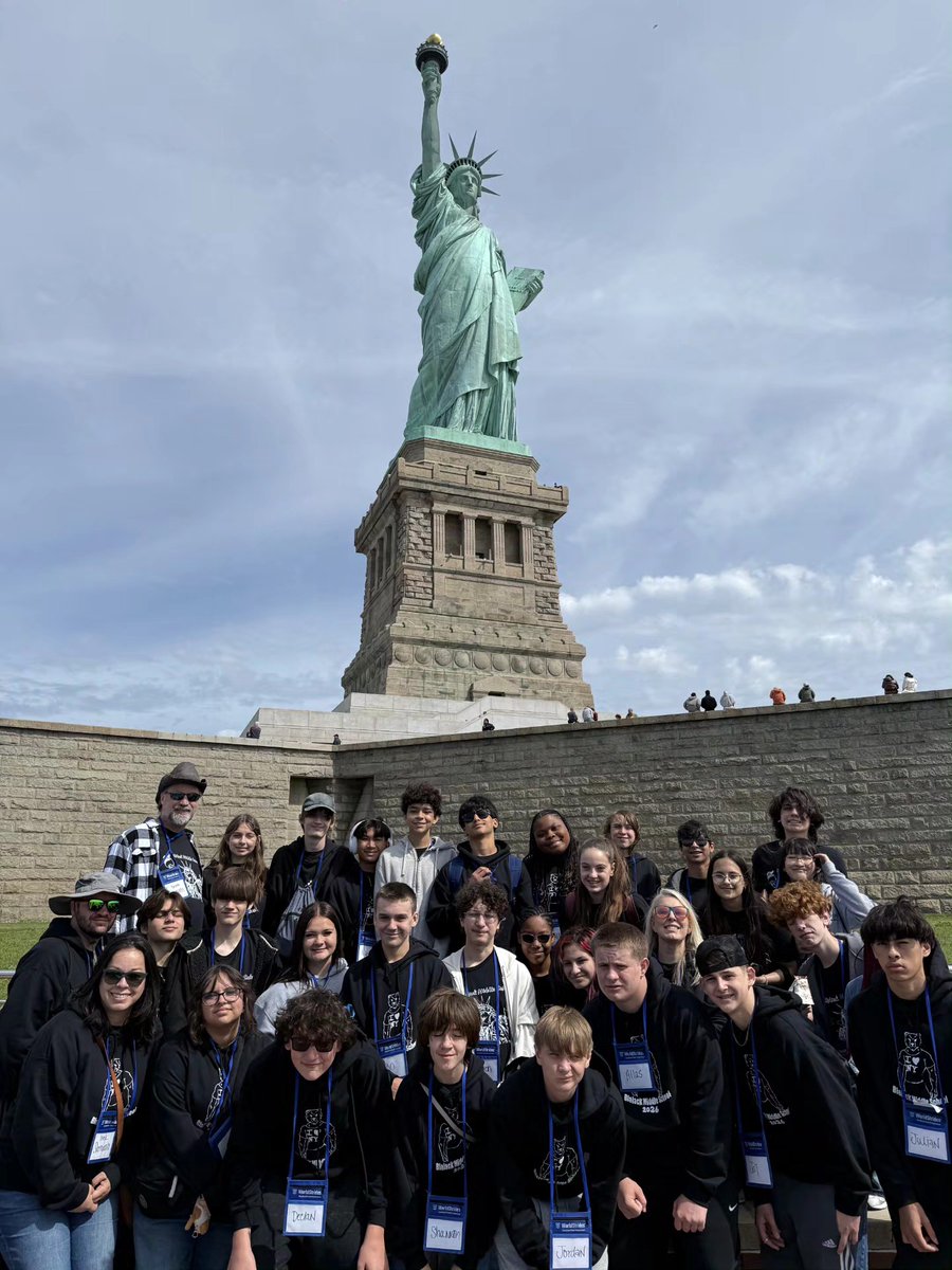 CFBISD's tweet photo. From the classroom to the Big Apple! 🍎 A group of Blalack Middle School students just spent an incredible week in NYC learning and making memories that will last a lifetime. 🗽✨ https://t.co/gQYG1SP6WS