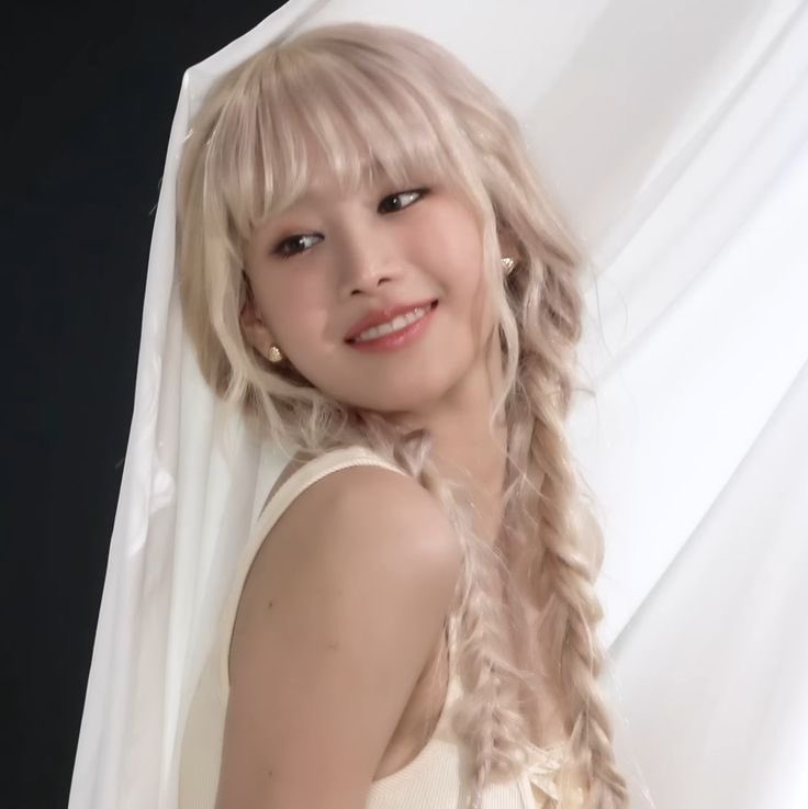 rubkissy_'s tweet photo. happy bday to my confident and cutty!!! natty, you’re such a huge inspiration to me in so many ways, and your sweet smile always makes me smile too.. i hope your 24th year will be full of even more shine. i love you so much 🥹💜 https://t.co/AbOtTl4FX9