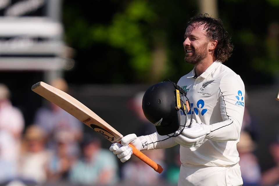 Dheeraj_Nayak22's tweet photo. A win by innings & 79 runs in the one-off test in Ireland, after early wickets in session 1, Rachin (121), Blundell (186) & Foxcroft (98) on debut help post 490, and bowling effort led by Smith & Tickner ensure a dominant win. Well played Blackcaps!!!
#BACKTHEBLACKCAPS #IREvNZ https://t.co/ejNPEy2REh