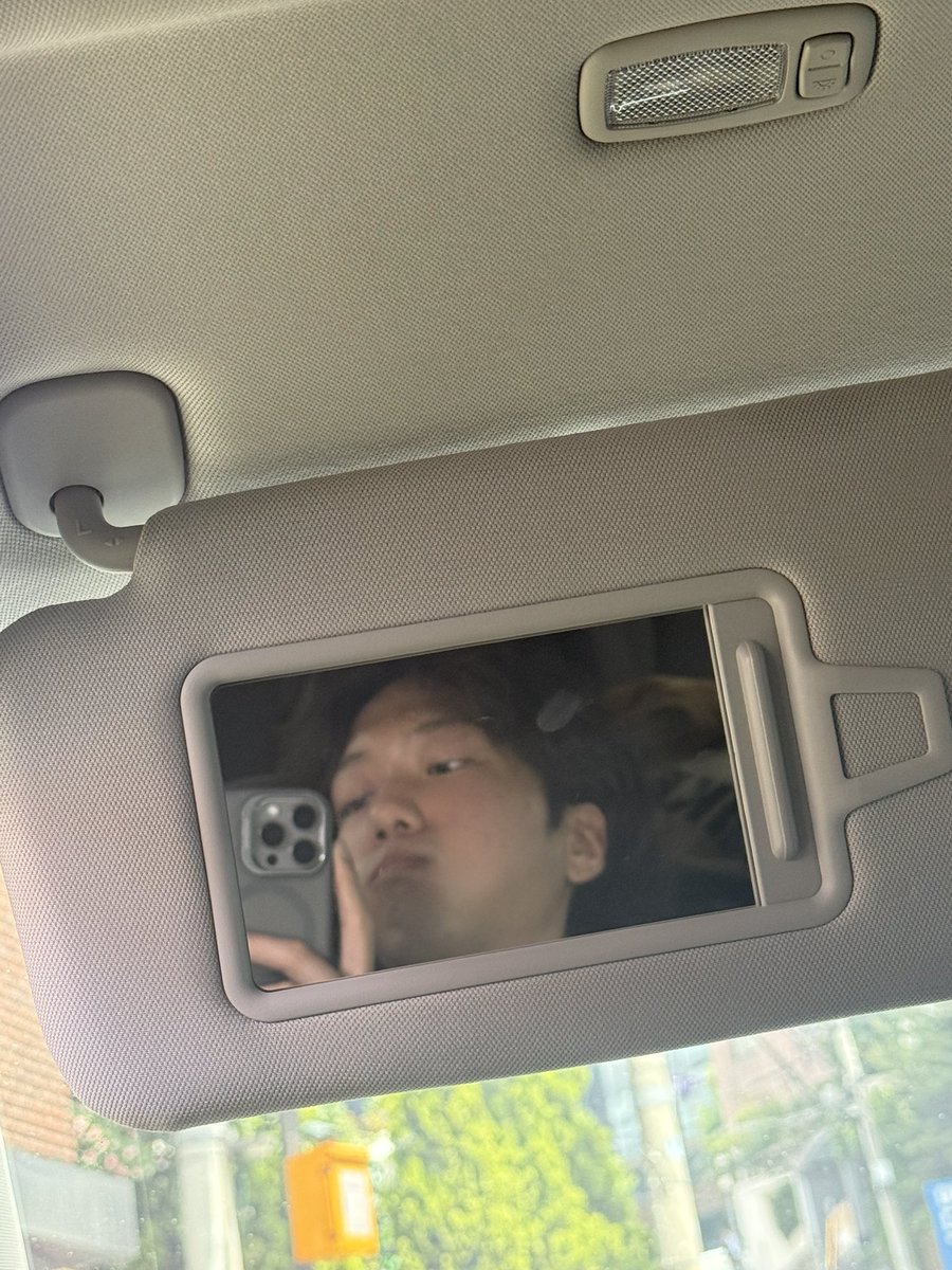 calix_jh_k's tweet photo. #ㄱㅊㅅ
#ㅌㅊㅅ
게-친-소
02 연신내 사는 사람
비숑이랑 연옌 모시고 사는 사람
꽤 오래전 부터 솔로 아마도 계속 솔로
친해질 사람 상시 모시는 중
리틧 인알 해주면 아껴줌
새사람 매우 좋아하는 편 https://t.co/aMrOKackL8