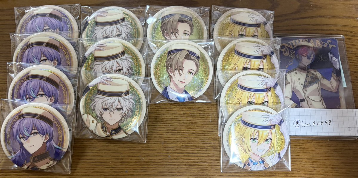 Ism90899's tweet photo. 【交換 譲渡】
にじさんじ にじさんじビスケット 2缶バッジ

譲)画像1,2

求)IDの方>>200円/個＋送料

郵送or都内手渡し

取引は鍵垢にて

検索からでも気軽にお声がけください！ https://t.co/XpjzsFNshx