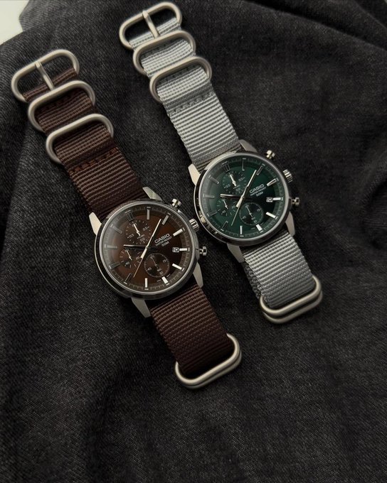 GntlemansGeek's tweet photo. Casio" Breaks the Rules Again.. The Elegance of the Chronograph and the Magic of Colors https://t.co/5qofrUxRrt