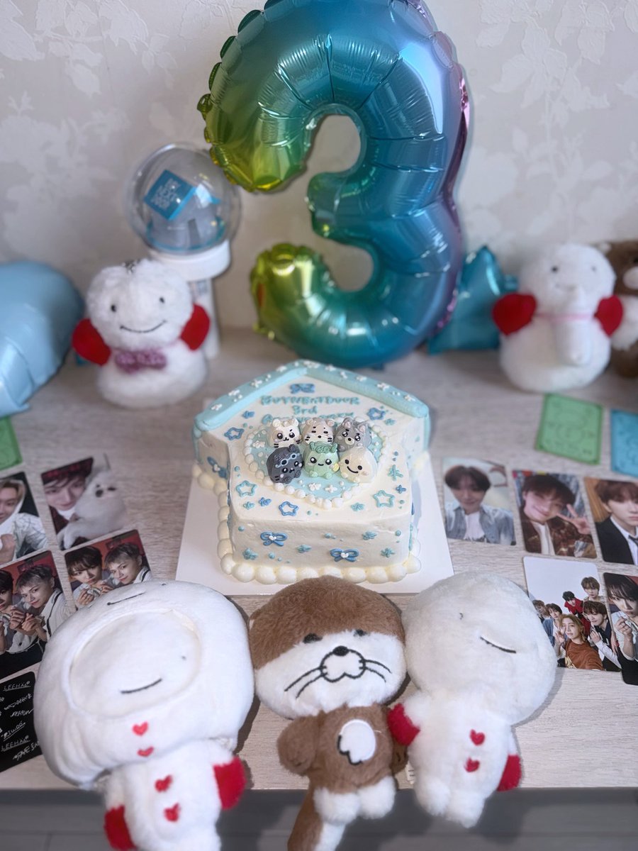 woo79__'s tweet photo. 3주년 축하해 ✨

#똑똑똑_옆집소년들_3주년
#OurHome_BND 
#400年隣にいよう私達の青春
#BOYNEXTDOOR #보이넥스트도어 https://t.co/6yqhyB1ihc