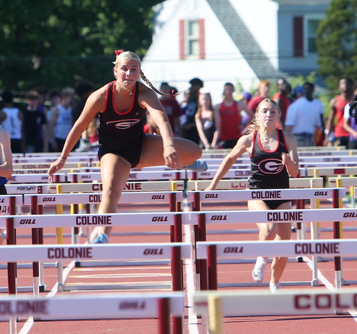 Mike_Photograph's tweet photo. Dutch and Eagles battle on Wednesday, May 27, at Colonie High School in the Section 2, Class 1 sectionals. Dutch girls take their 4th straight sectional title. @GoDutchAthletix @GLandTrack @GuildBoysRun @BCSDAthletics @CoachRickert_BC https://t.co/HbaS50wIBx