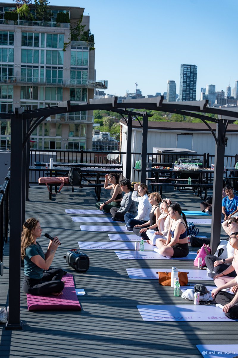 rootlyhq's tweet photo. Toronto Tech Week is a marathon. Back-to-back sessions, late nights, and a calendar that doesn't breathe.

So Rootly did doing something different. A yoga session with airess, built for women in tech who need a moment to recharge before charging back in.

Thank you to everyone who showed up and got on the mat with Rootly 🧘