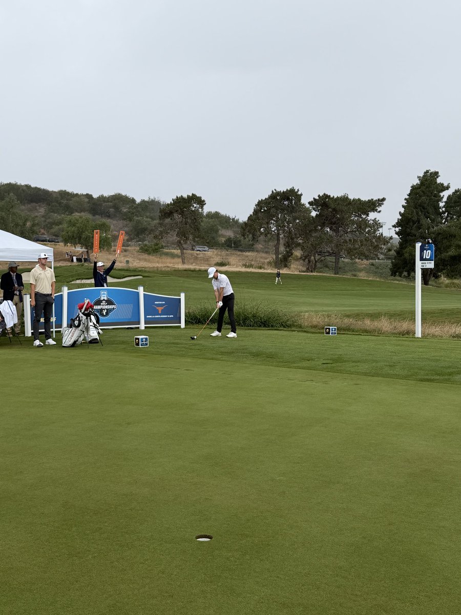 zbrooks21's tweet photo. ⛳️ The hard work is done. Time to enjoy the moment.

Good luck to Louisville Men’s Golf as they tee it up at the NCAA Championship today. Go compete, trust the preparation, and represent the Cards well.

Live scoring: https://t.co/SbDZProp0J

#GoCards #NCAAGolf #LouisvilleGolf https://t.co/2uKjBN6Des