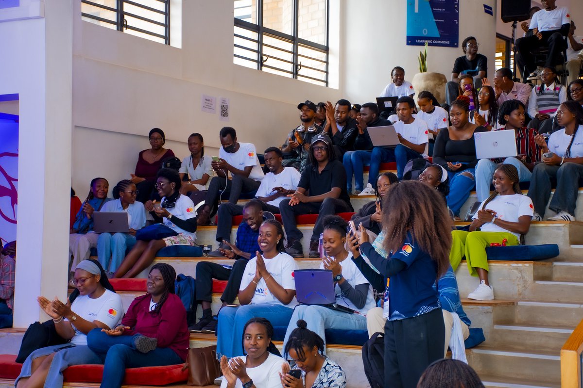 HDIRwanda's tweet photo. At HDI, we believe meaningful youth engagement starts with access to information, services, and opportunities.
We are glad to have connected with students and emerging professionals passionate about advancing health, rights, and community wellbeing through innovative and people-centered solutions.

#HealthX2026 #SRHR #YouthInHealth #AdvancingHealthRights