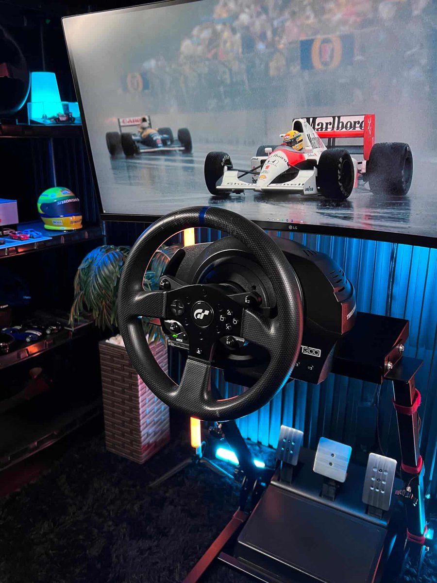 Thrustmaster Official tweet media