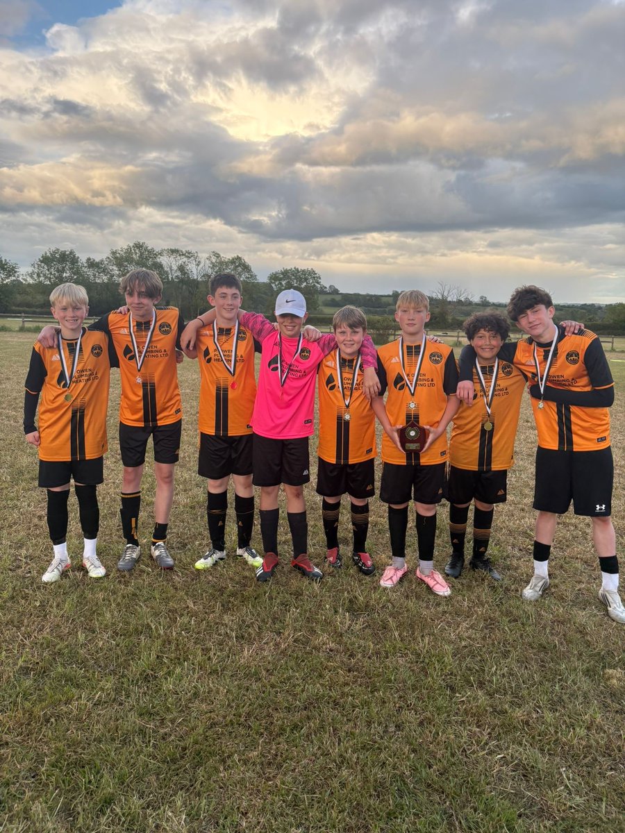 PendleSports's tweet photo. It's #ShoutoutSunday. Thanks to our featured teams. ๐ฃ
1. Goring Robins FC U16 Girls ๐
2. Bidford FC U10s ๐
3. Bidford FC U13s ๐
If you'd like your club to be in a future shoutout, please email your photos to ๐ถ๐๐๐๐๐๐บ๐๐๐๐๐๐๐@๐๐๐๐๐๐๐๐๐๐๐.๐๐.๐๐. ๐จ https://t.co/mLYjaVi2K3