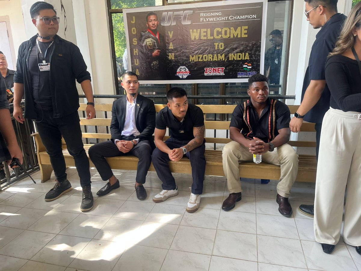 inkhel's tweet photo. The reigning UFC Flyweight champion, Joshua Van, arrived in Mizoram on Friday, May 30, 2026. He landed at Lengpui Airport at 1:20 PM, where a large crowd turned up to welcome him. #UFC #Joshuavan #MMA https://t.co/wZr2wjpRZO