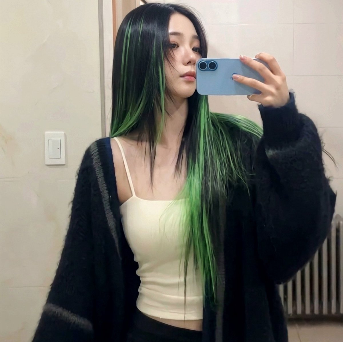 karina tweet media