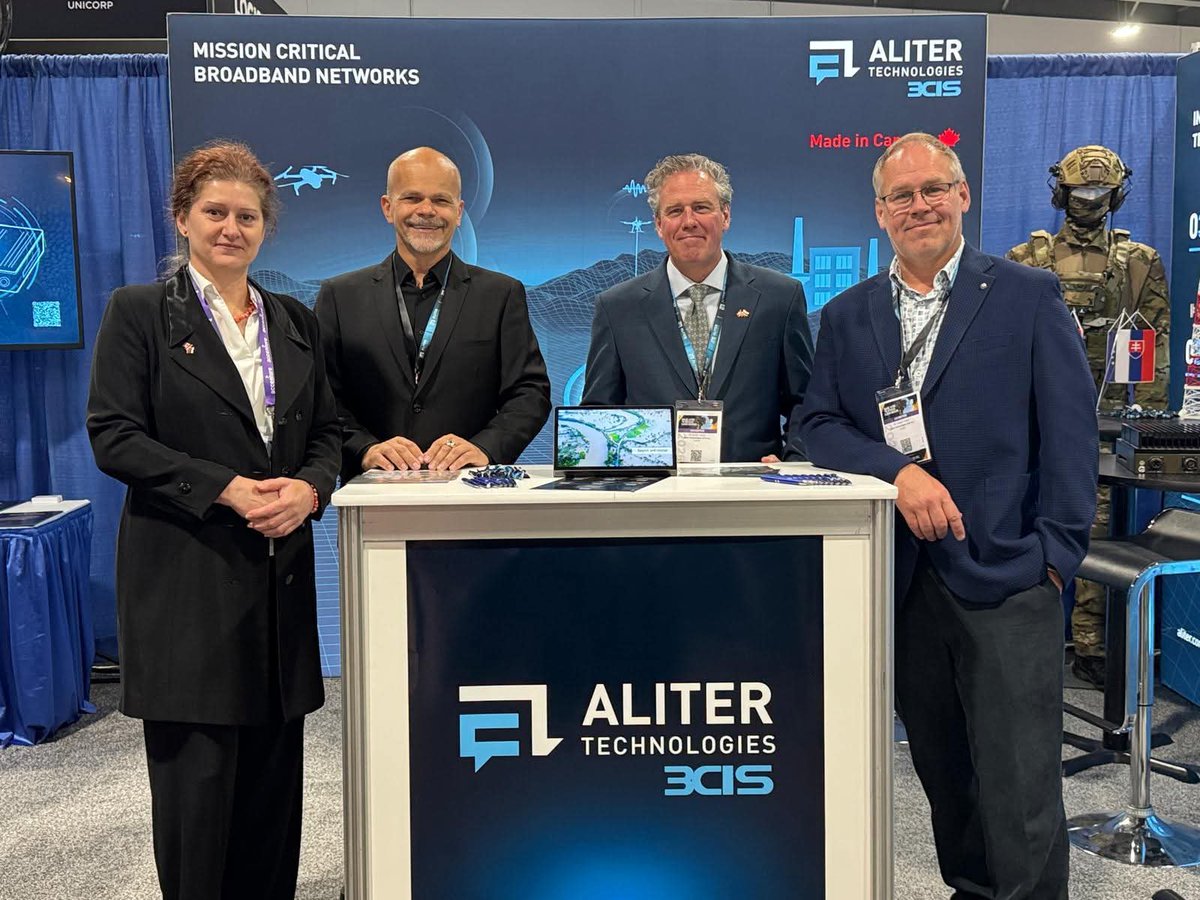 SlovakiaInCAN's tweet photo. 🇸🇰🤝🇨🇦 Glad to see Slovak Canadian company Aliter Technologies 3 CIS Inc. at #CANSEC in Ottawa. Successful Slovak know-how in #ICT making its mark on the North American market, contributing to #NATO defense and capabilities, strengthening 🇨🇦's defense capacities. https://t.co/aL3mmti6z0