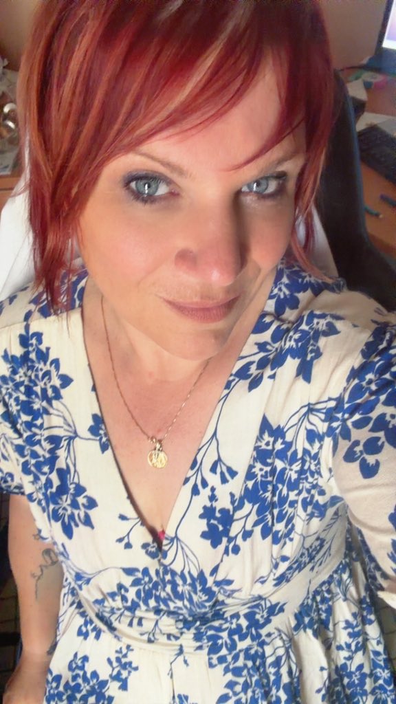 Paulette 🌟🌟 tweet media
