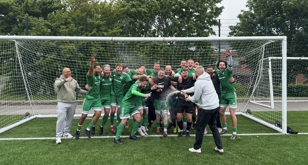 Pumas_Mens's tweet photo. The beginning, the best, the end. 

One last blast on the 13th of June. 

Otley Run (a) https://t.co/FimmOmlbSE